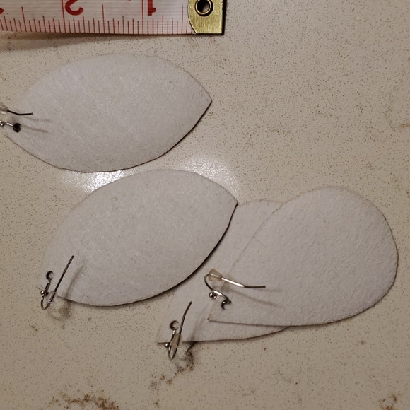 πHPβ€οΈπΊπ² American themed lightweight earrings, homemade, set of 2 πΊπΈ - Picture 3 of 3